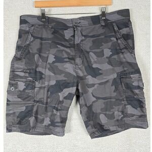 Iron Co Mens Grey Camouflage Cargo Shorts Size 40 Cotton Blend Stretch Camo